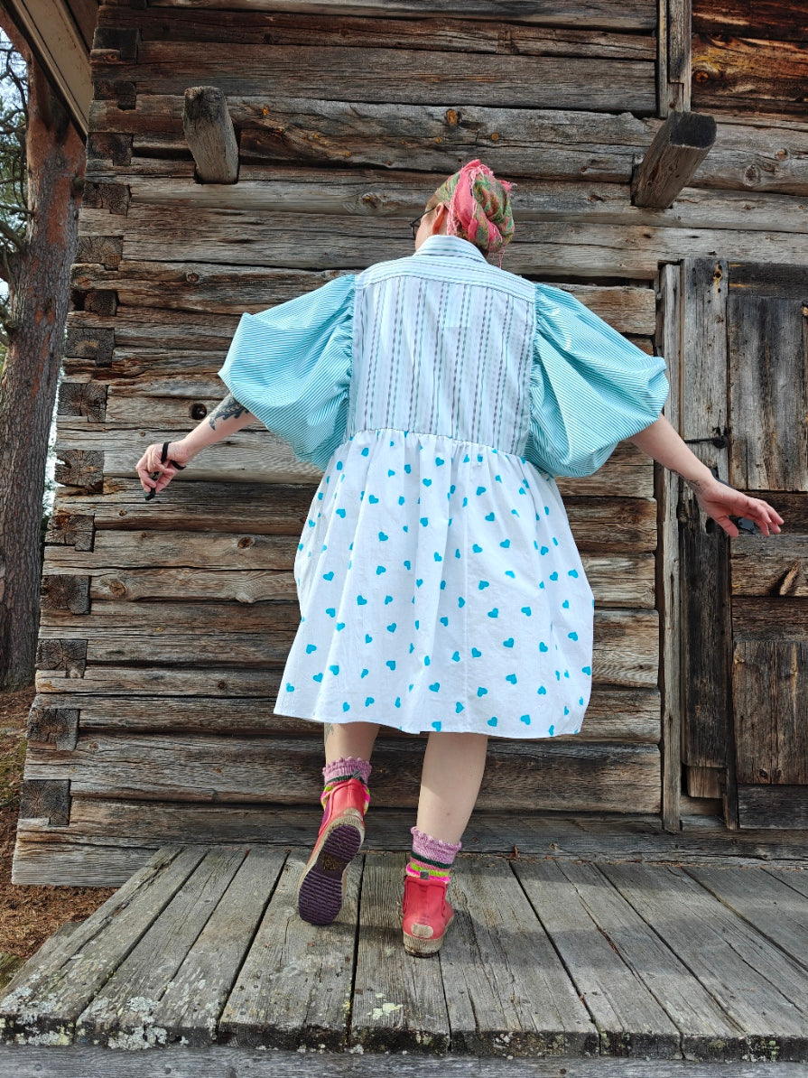 She He Dress Raitaa Ja Sydäntä