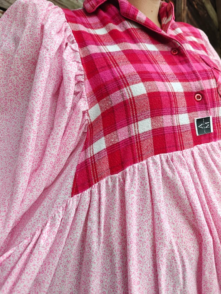 She He Dress