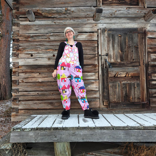 Söpöt haalarit Sydän ja Mökki