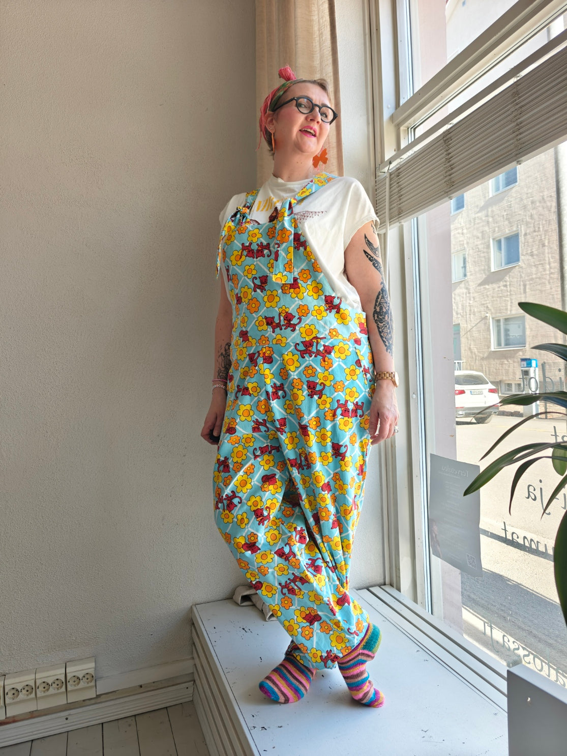 Haalarit Retro Kissa