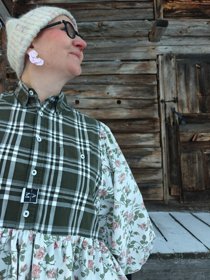 She He Dress Oikea Ruusu
