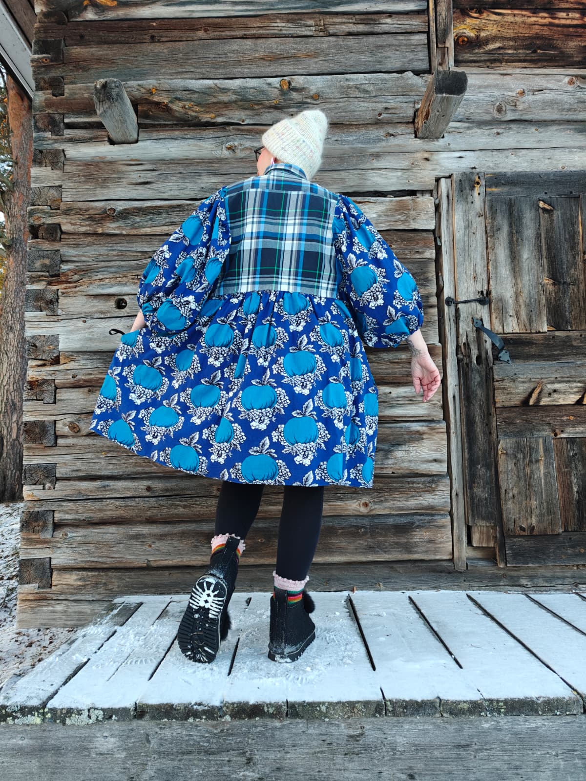 She He Dress Sininen Omena