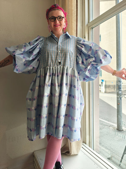 She He Dress Orvokki