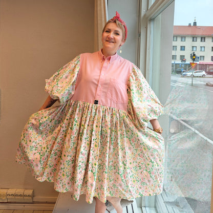 She He Dress Aivan liian söpö