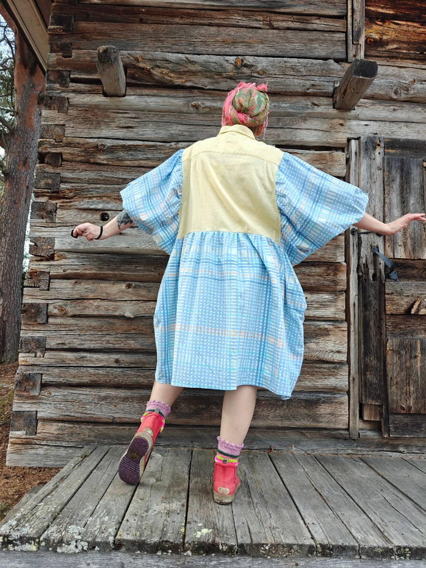 She He Dress Oi mikä yhdistelmä