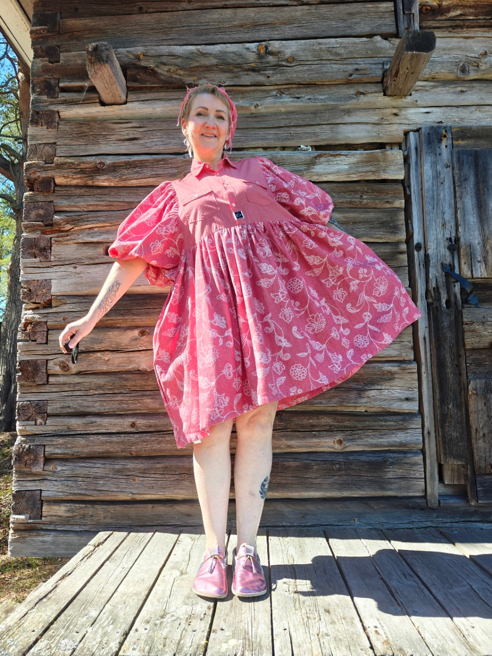 She He Dress oi mikä punainen
