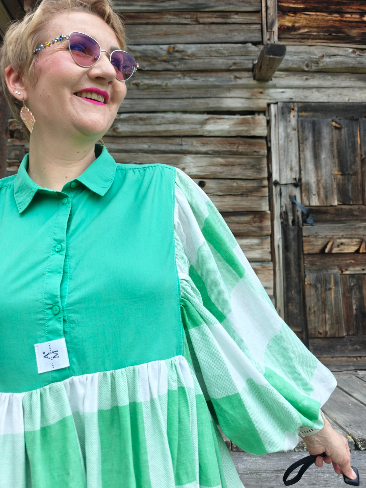 She He Dress ohan tää omppu