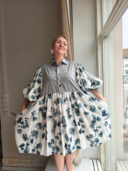 She He Dress Rauhallinen harmaa