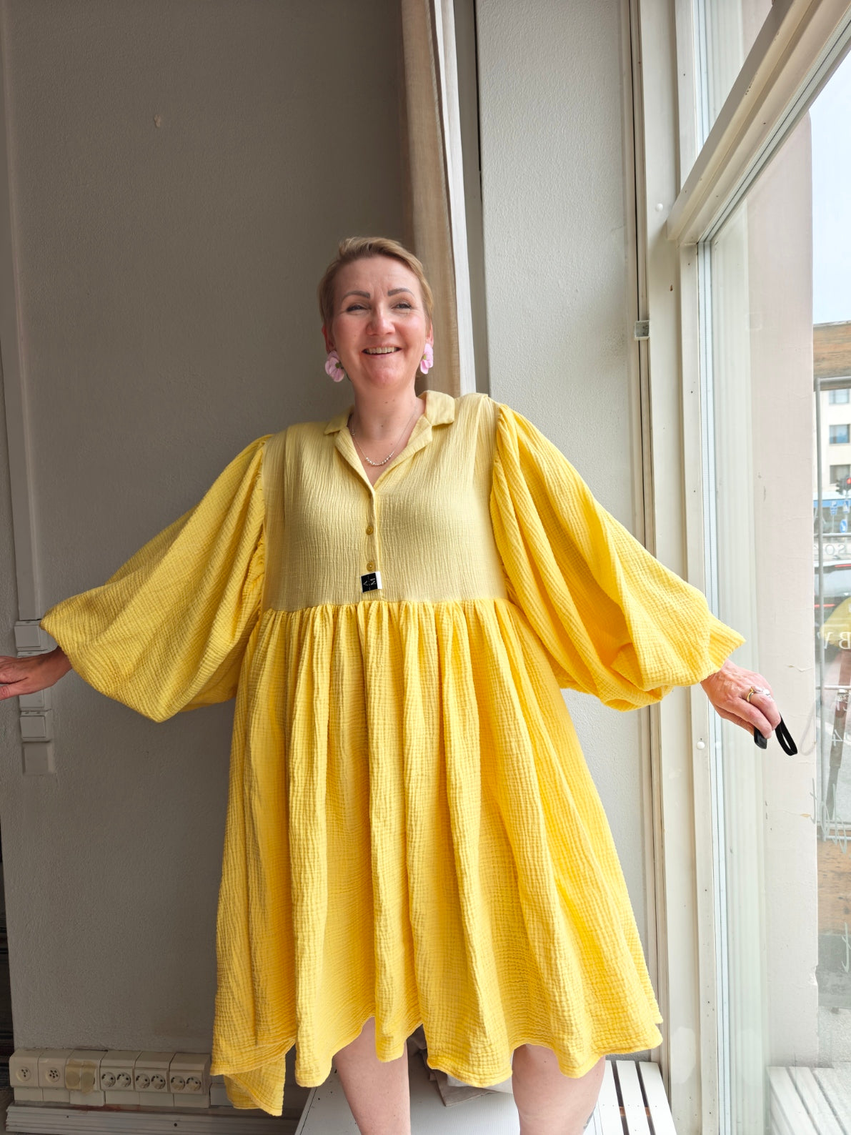 She dress Sitruunaperhonen