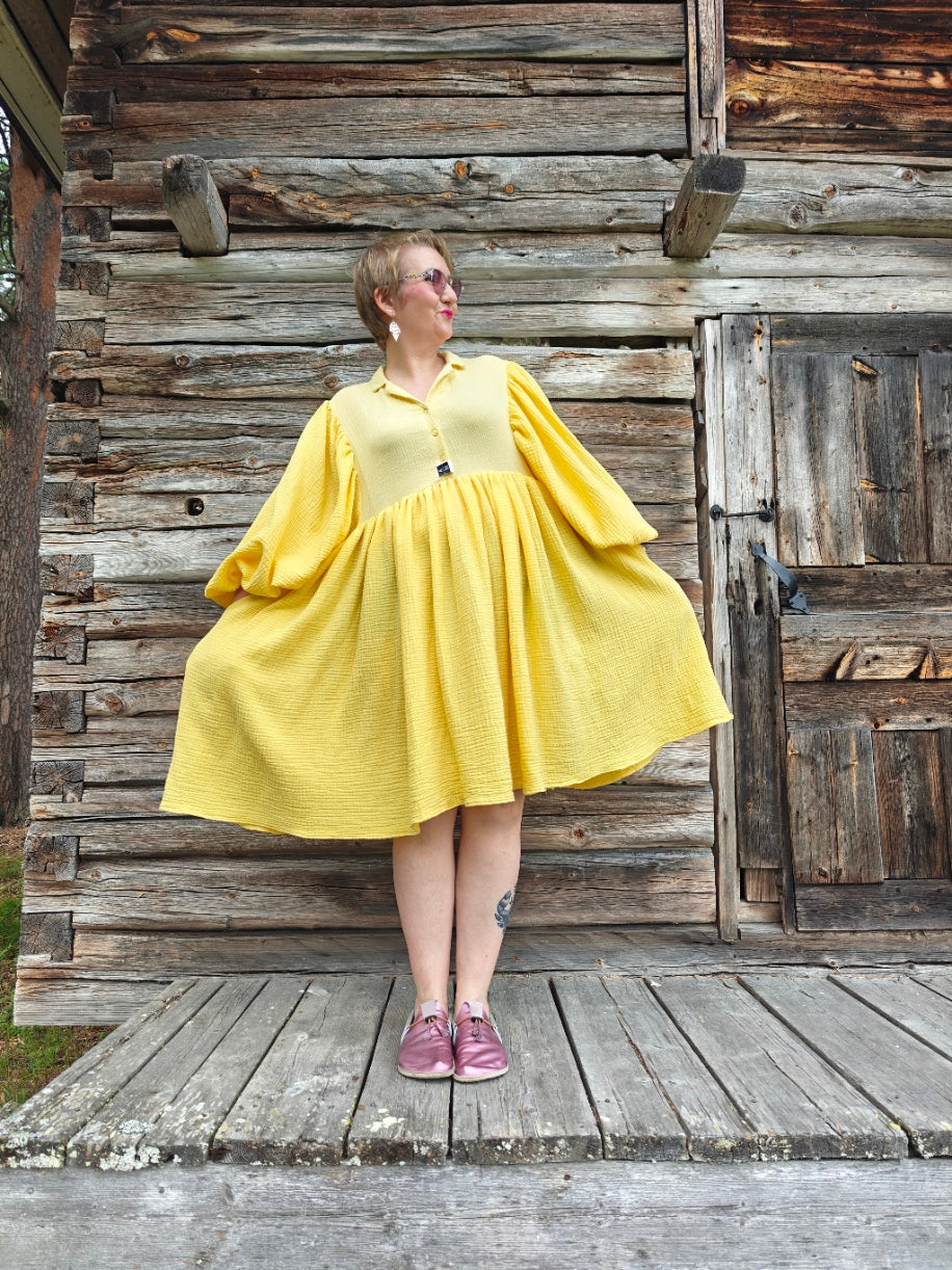 She He Dress Sitruuna perhonen
