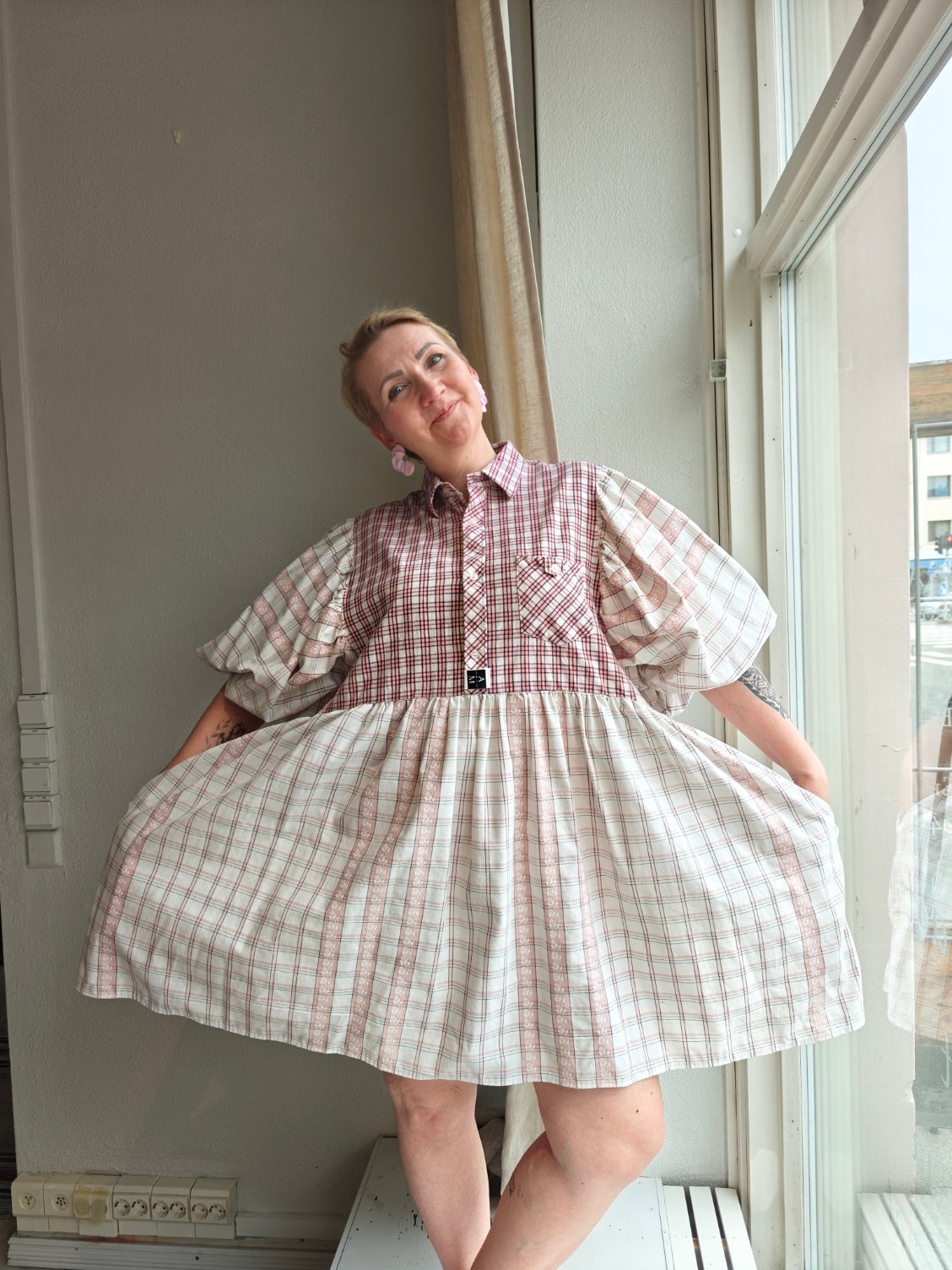 She He Dress Vaaleanpunainen pöytäliina